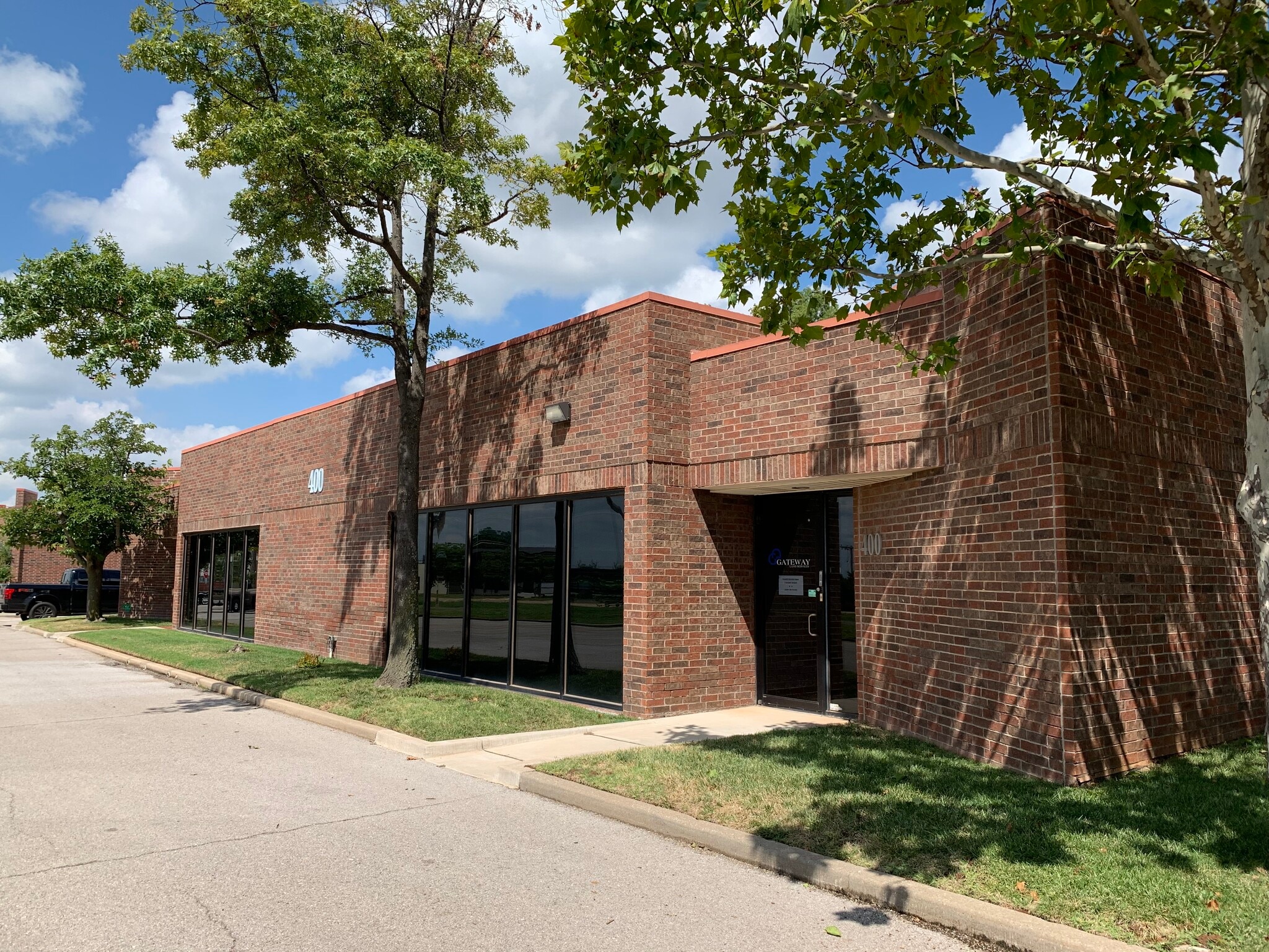 7100 N Classen Blvd, Oklahoma City, OK for lease Building Photo- Image 1 of 26