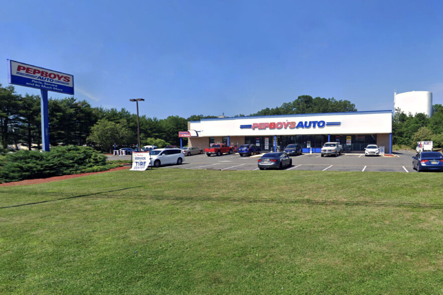 4204 Highway 9, Howell, NJ for lease - Primary Photo - Image 1 of 2