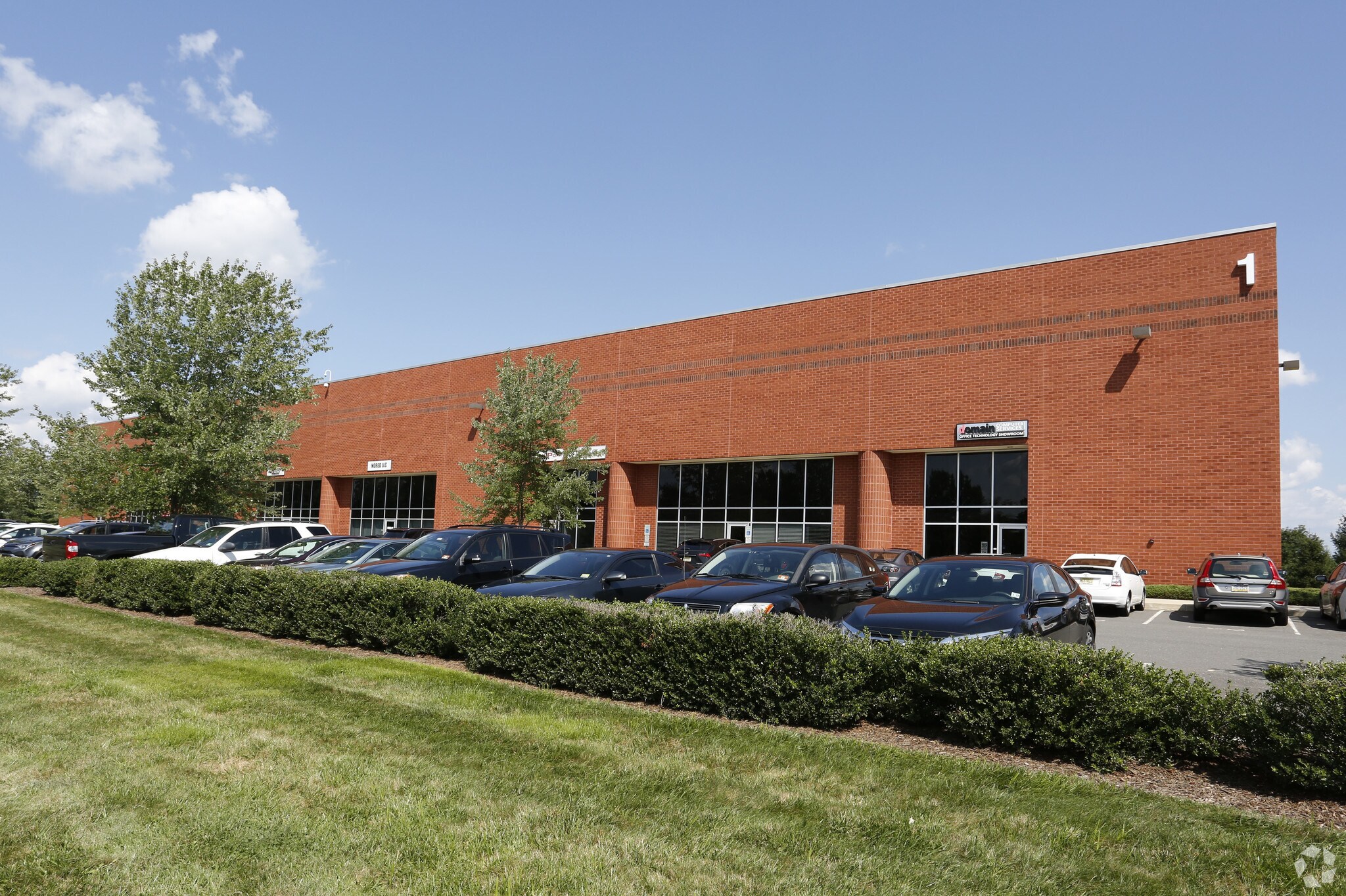 1 Corporate Dr, Cranbury, NJ 08512 Bldg 1