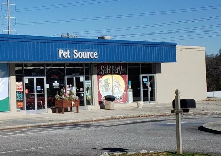 1927 Spartanburg Hwy, Hendersonville, NC 28792