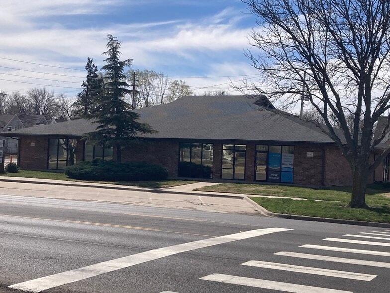 1315-1317 SW 6th Ave, Topeka, KS for lease - Building Photo - Image 1 of 4