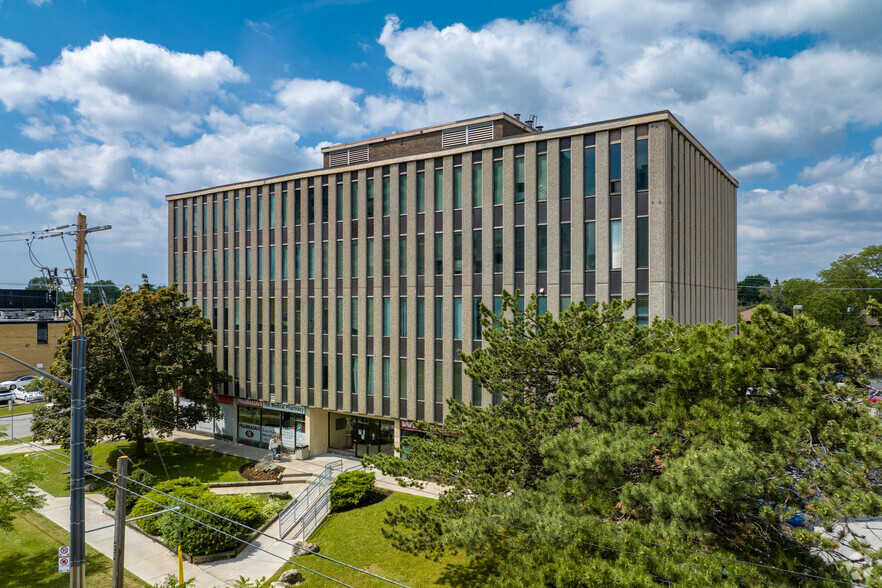 4430 Bathurst St, Toronto, ON for lease - Building Photo - Image 1 of 4