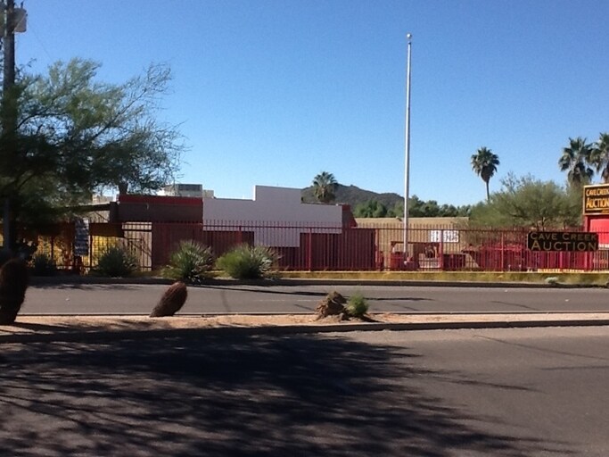 6061 E Cave Creek Rd, Cave Creek, AZ for sale Primary Photo- Image 1 of 1