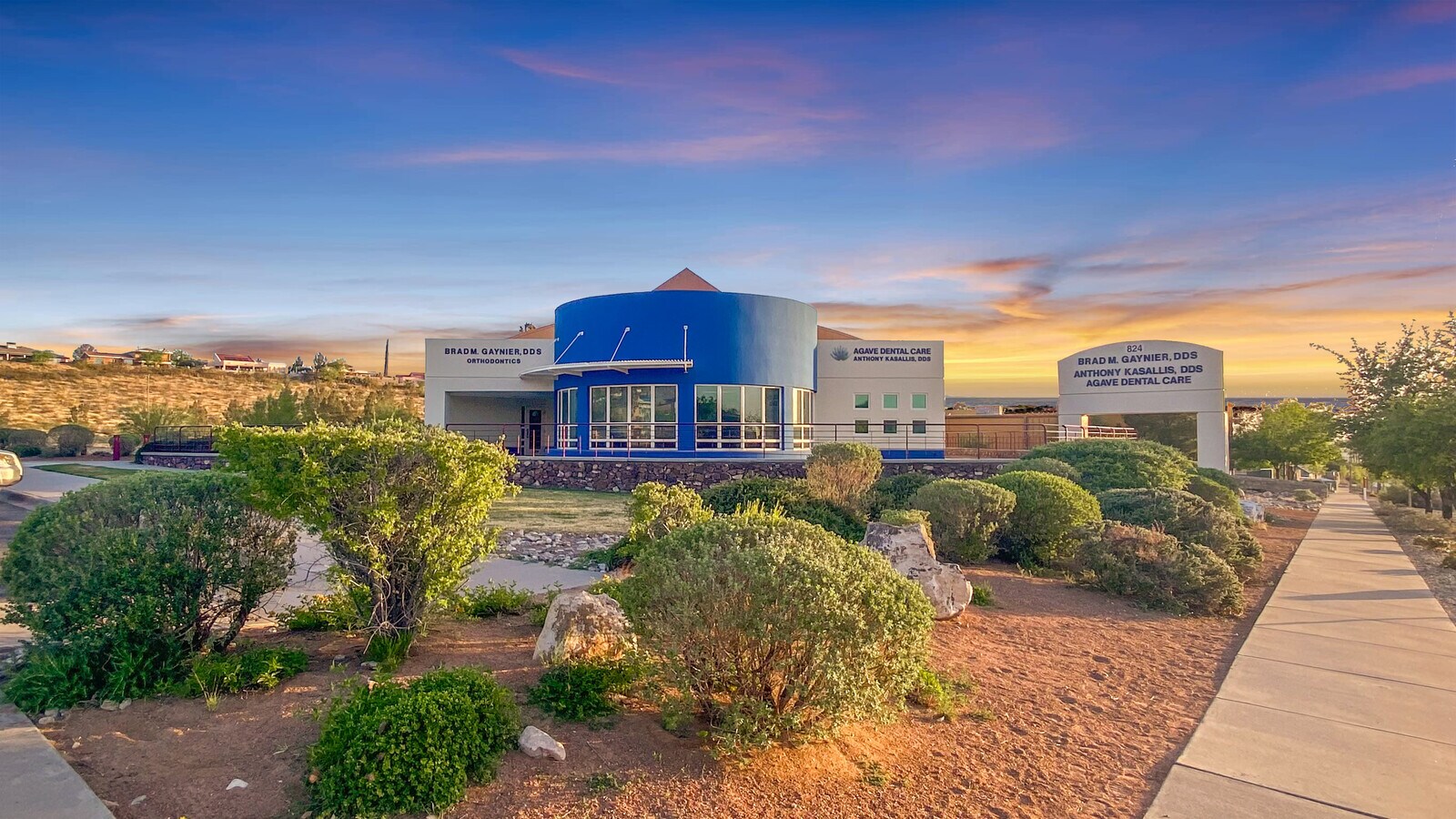 824 Redd Rd, El Paso, TX 79912