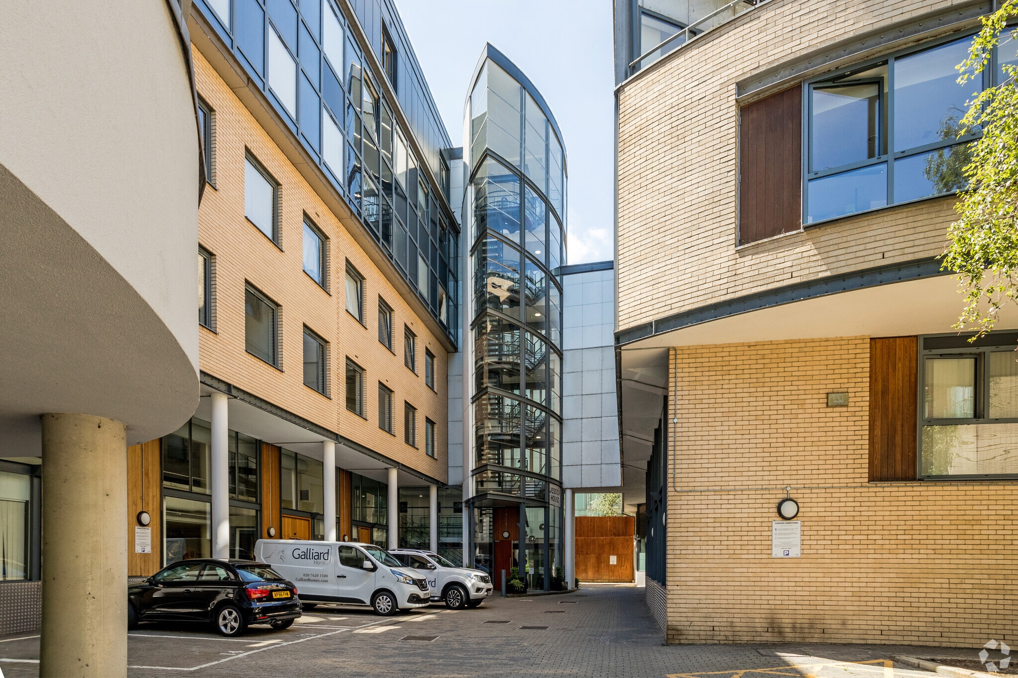 191 Wandsworth High St, London for sale Building Photo- Image 1 of 1