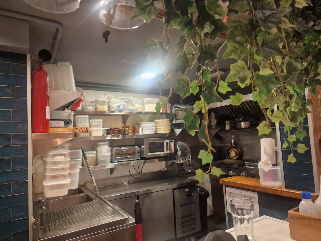 Retail in Barcelona, Barcelona for lease Interior Photo- Image 1 of 6