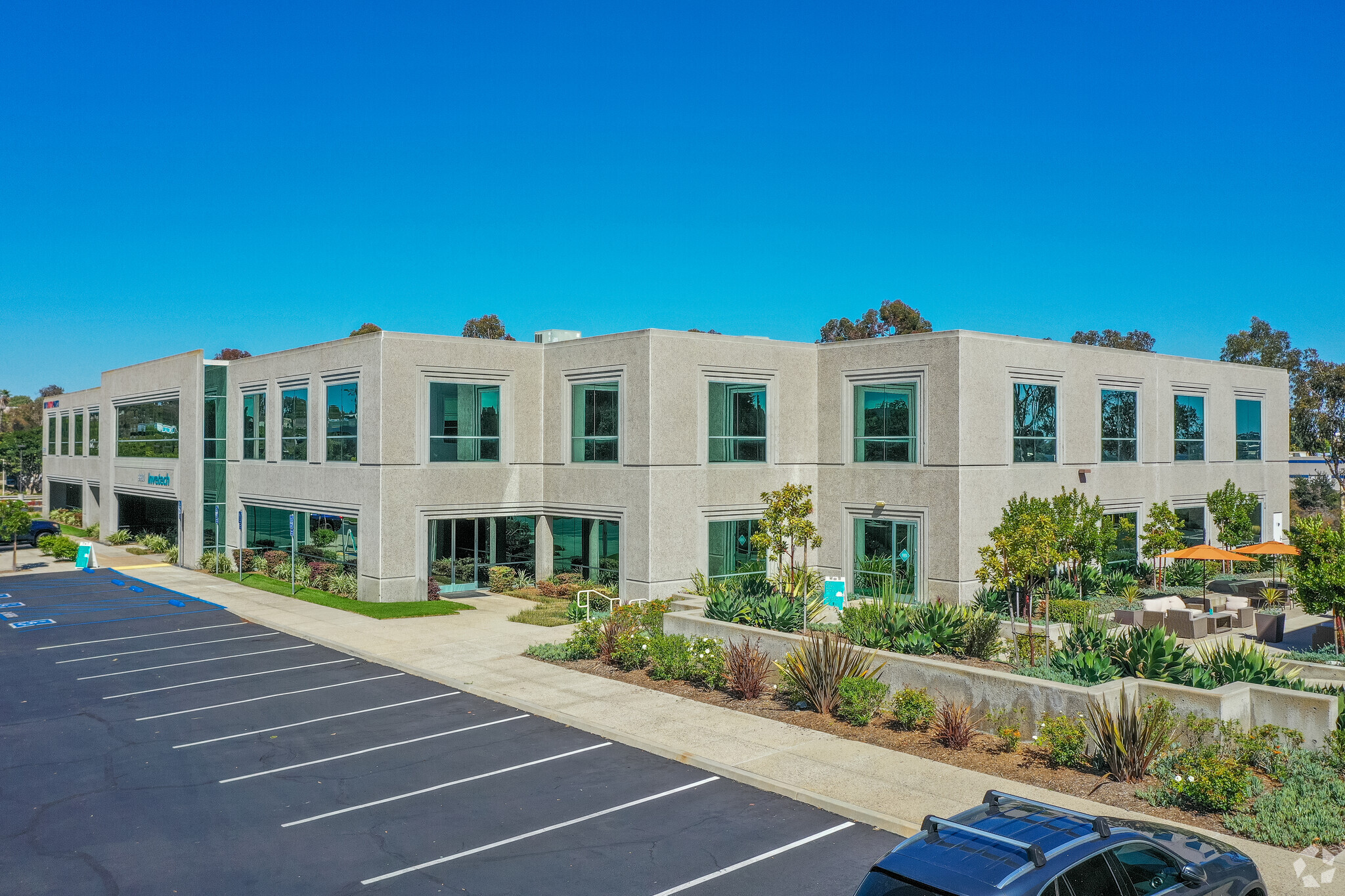 9980 Huennekens St, San Diego, CA for lease Building Photo- Image 1 of 14