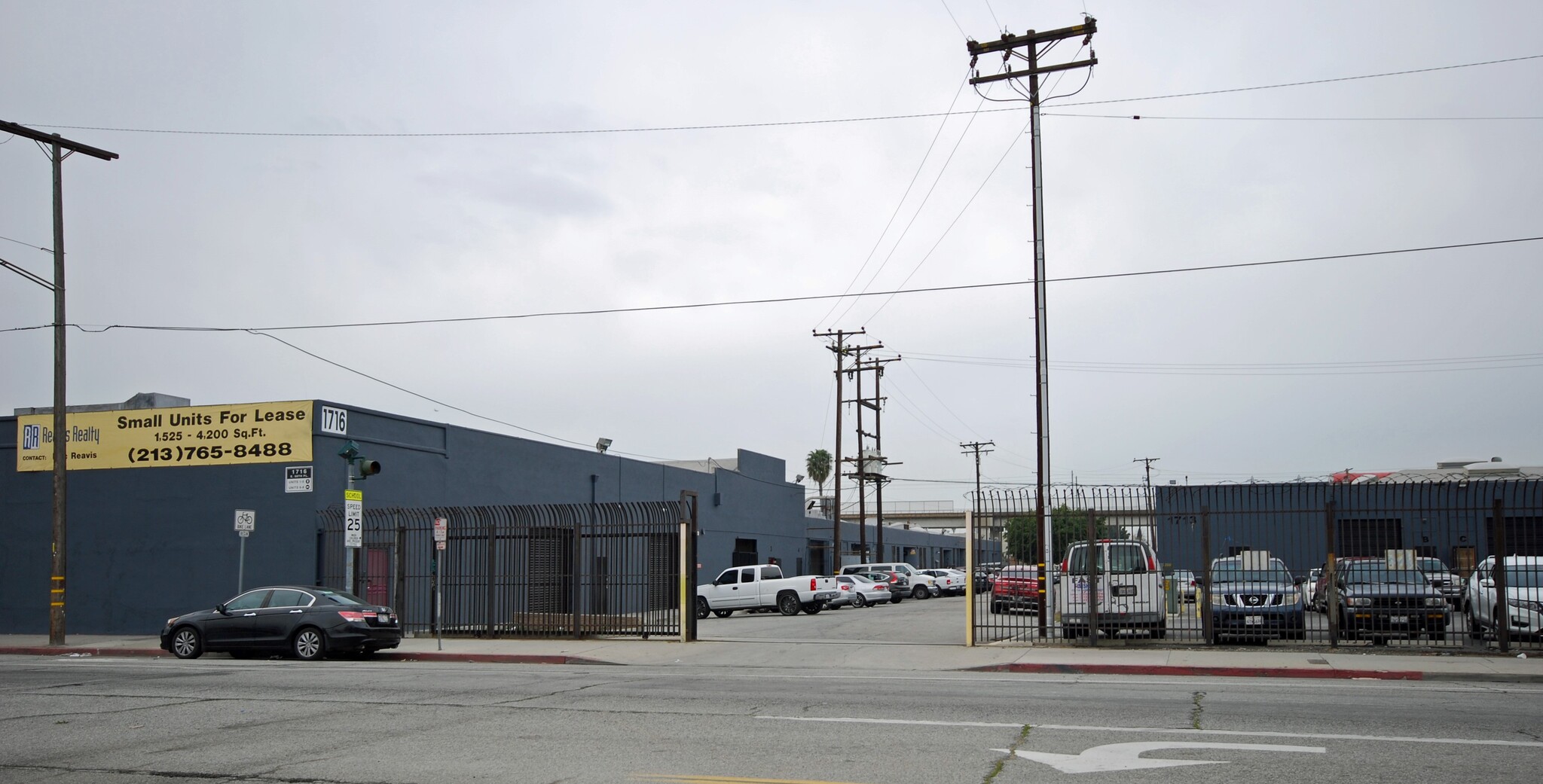 1711-1723 E 58th Pl, Los Angeles, CA for lease Building Photo- Image 1 of 7