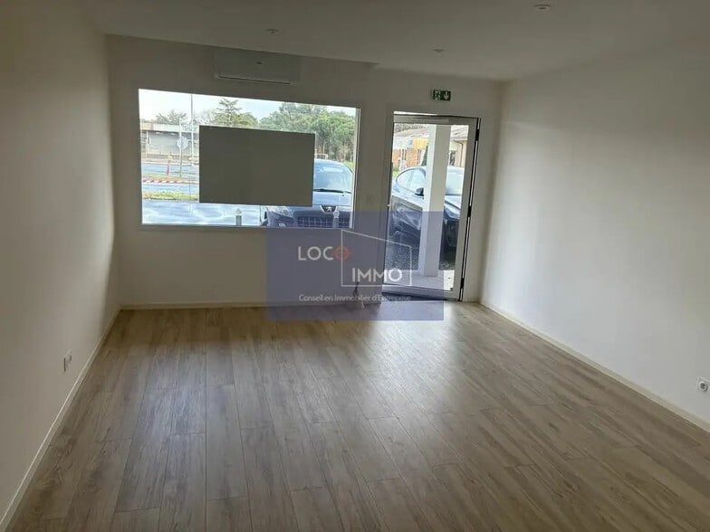 Retail in Canéjan for lease - Interior Photo - Image 3 of 8