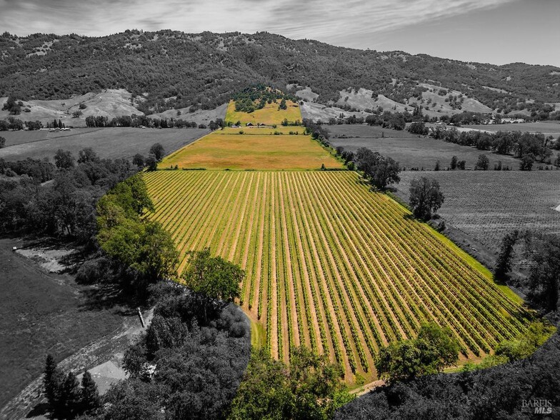 13700 Eel River Rd, Potter Valley, CA for sale - Aerial - Image 3 of 25