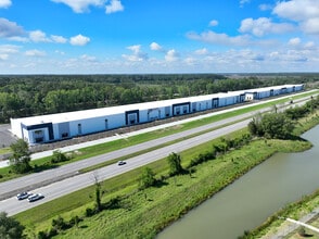 Veterans Parkway, Savannah, GA for lease Building Photo- Image 1 of 10