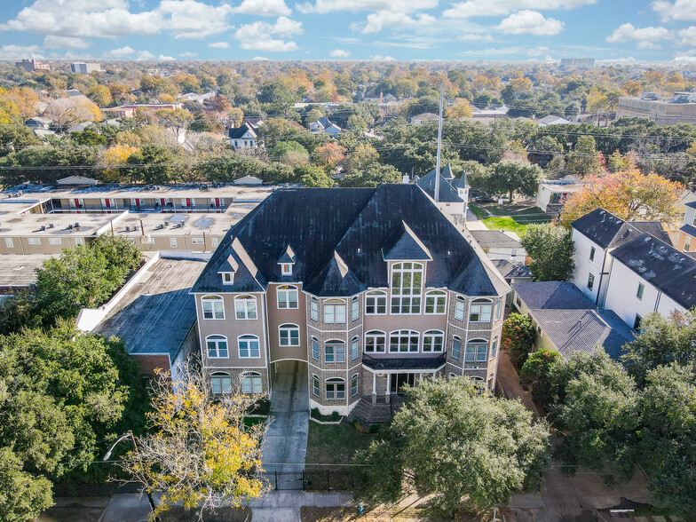 832 Yale St, Houston, TX for sale - Building Photo - Image 3 of 28