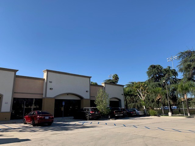 1175-1181 Highland Ave, San Bernardino, CA for lease - Building Photo - Image 3 of 3