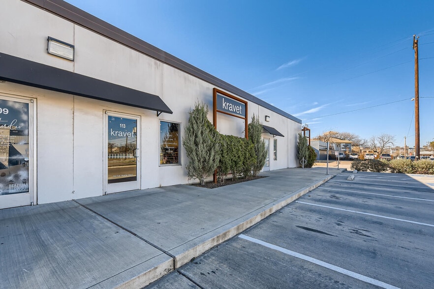 2529 Weisenberger St, Fort Worth, TX for sale - Building Photo - Image 3 of 21