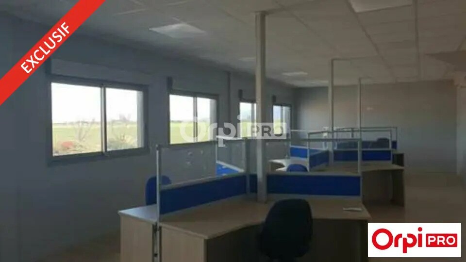 Flex in Valence for sale - Interior Photo - Image 2 of 7