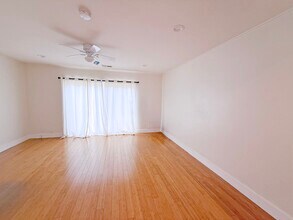 19404 Highway 12, Sonoma, CA for lease Interior Photo- Image 2 of 12