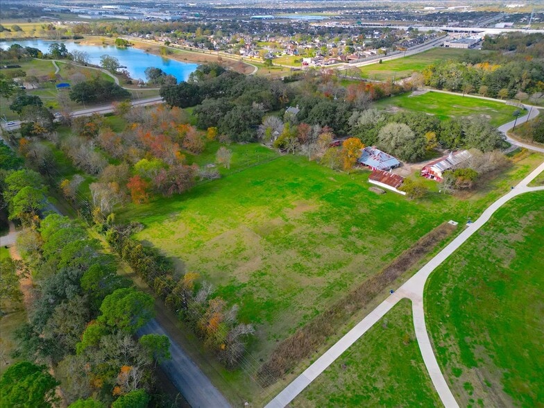 14939 Cullen Blvd, Houston, TX for sale - Building Photo - Image 3 of 17