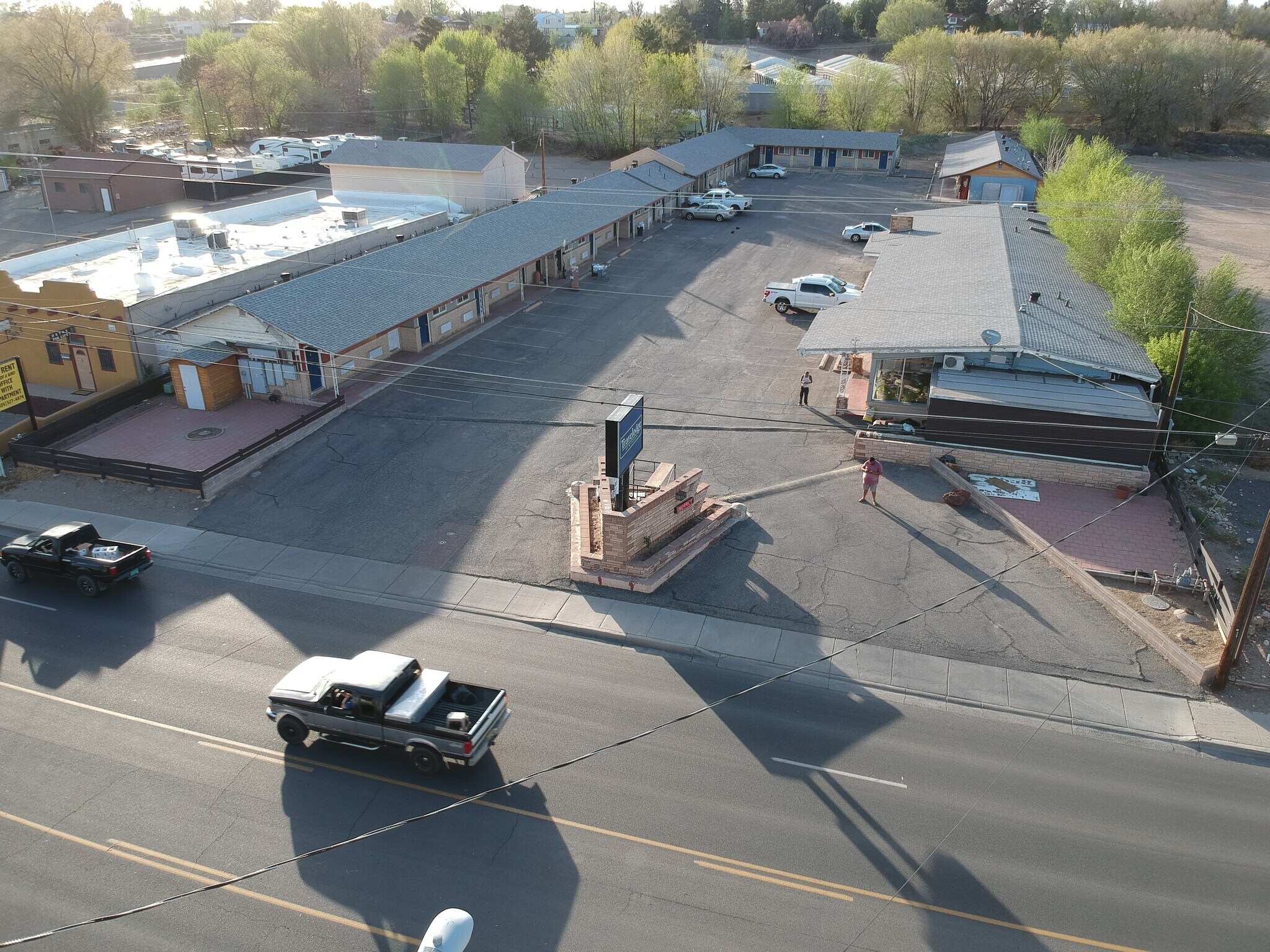 652 E Main St, Farmington, NM for sale Building Photo- Image 1 of 1