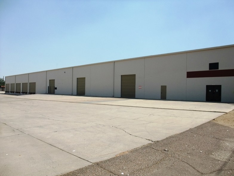 3702 W Buckeye Rd, Phoenix, AZ for lease - Building Photo - Image 2 of 9