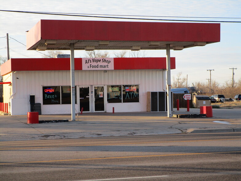 225 W Brown St, Pampa, TX for sale - Building Photo - Image 1 of 1