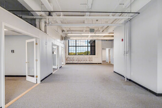 1234 Chestnut St, Newton, MA for lease Interior Photo- Image 2 of 5