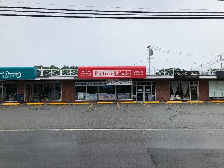211 Lowell St, Wilmington, MA, 01887 Retail Space For Lease