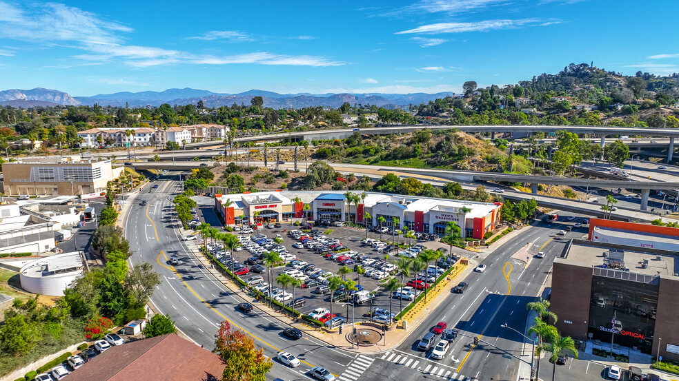 5465-5495 Grossmont Center Dr, La Mesa, CA for lease - Building Photo - Image 3 of 9