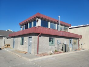 672 W 220 S, Pleasant Grove, UT for lease Building Photo- Image 2 of 10