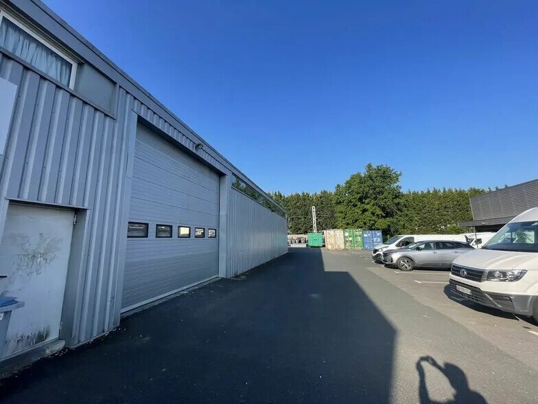 Industrial in La Chapelle-sur-Erdre for sale - Building Photo - Image 3 of 6