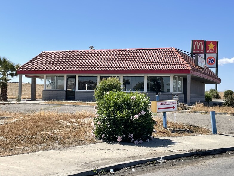 25014 W Dorris Ave, Coalinga, CA for sale - Building Photo - Image 1 of 1