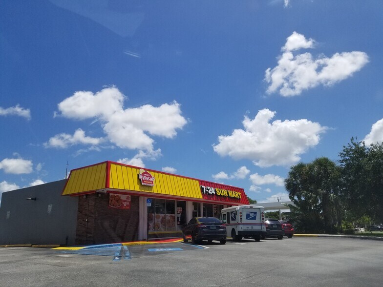 7611 W Sample Rd, Coral Springs, FL for sale - Building Photo - Image 1 of 1