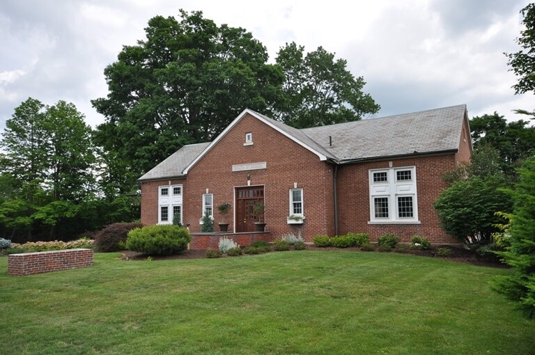 768 South St, Suffield, CT for sale Primary Photo- Image 1 of 1