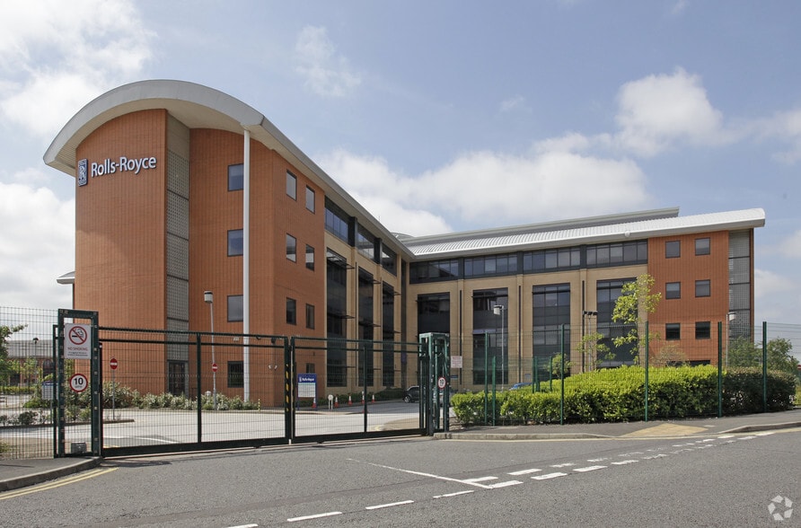 4 St Christophers Way, Derby for sale - Primary Photo - Image 1 of 1