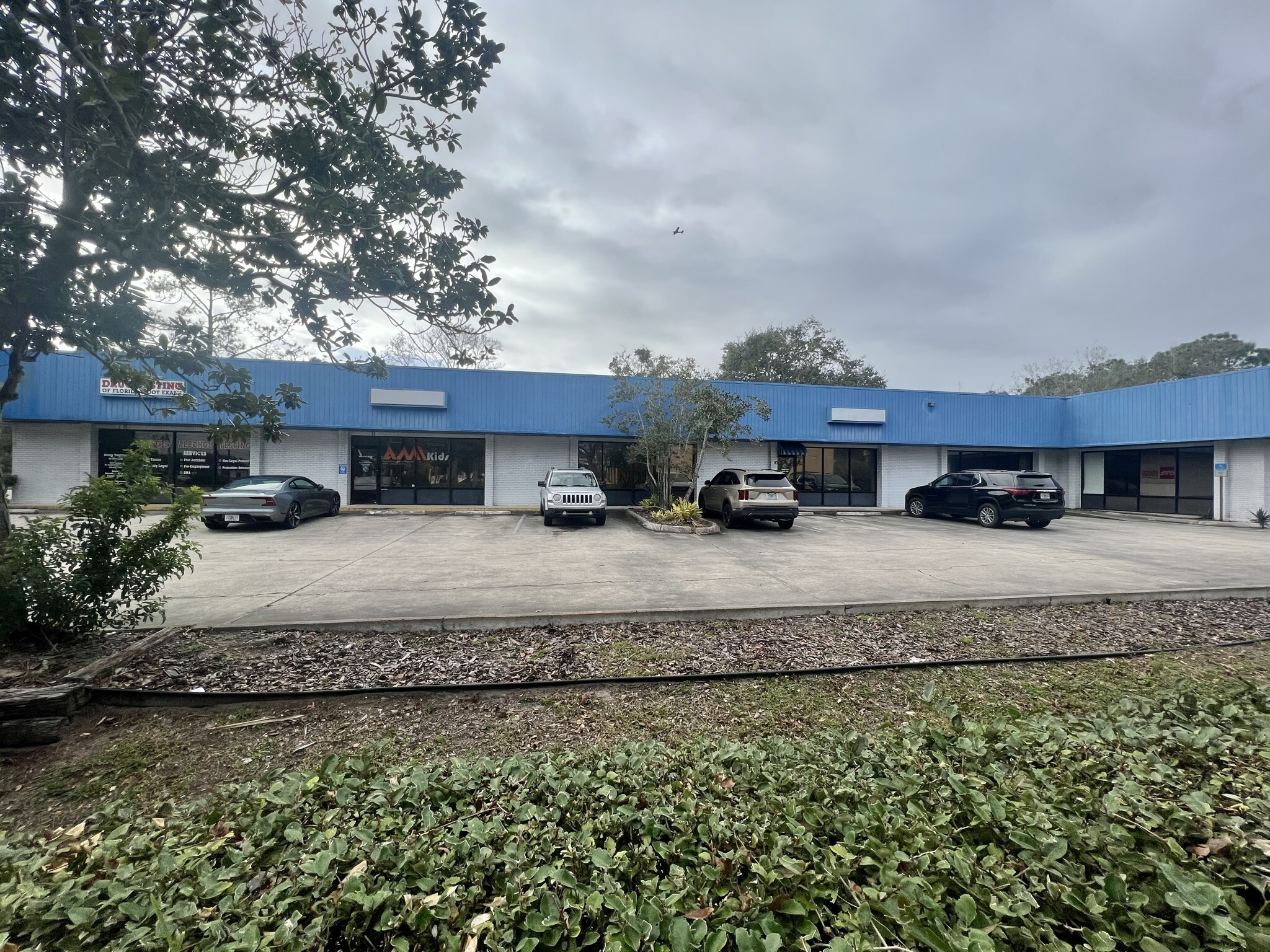 1420 Mason Ave, Daytona Beach, FL 32117 EndUser building w/ Owner