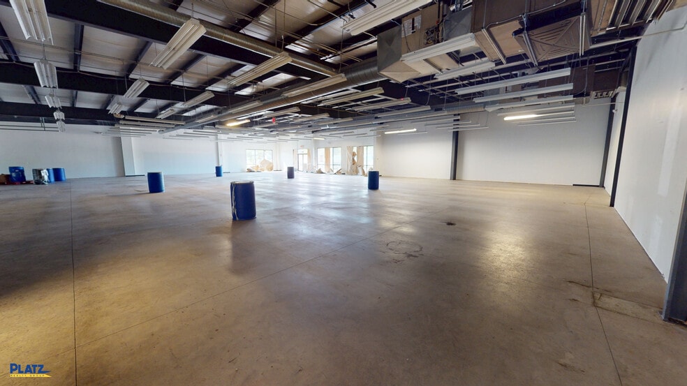 3454 Youngstown Rd SE, Warren, OH for sale - Building Photo - Image 3 of 12