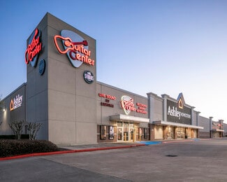 More details for 5120 Fairmont Pky, Pasadena, TX - Retail for Lease