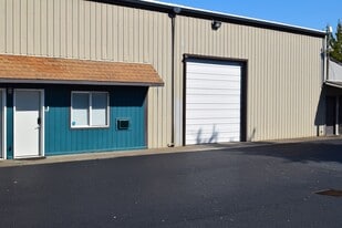 4216 W 7th Ave, Eugene OR - Warehouse