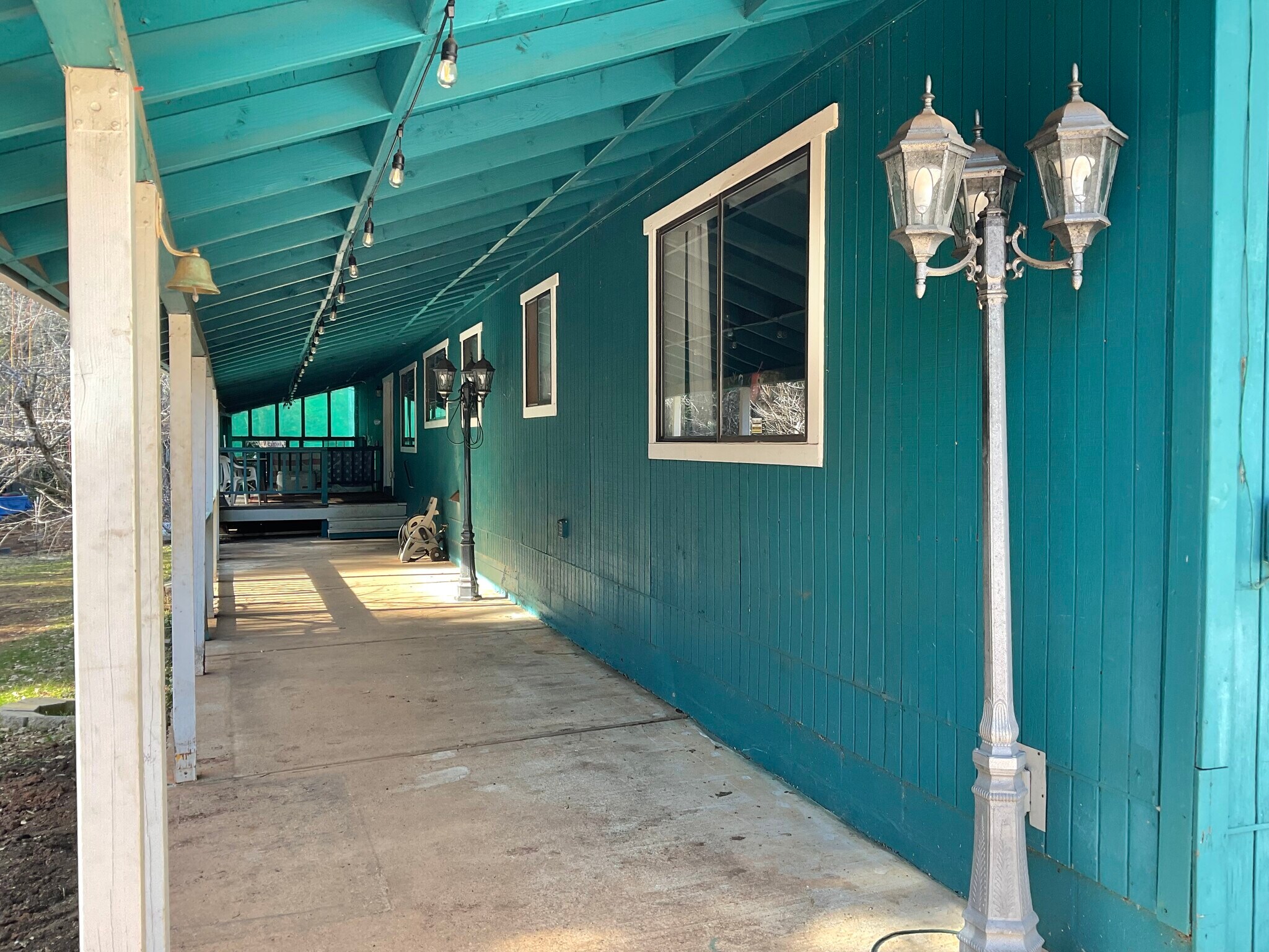 37 Main St, West Point, CA 95255