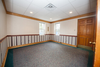 80 W Welsh Pool Rd, Exton, PA for lease Interior Photo- Image 2 of 5