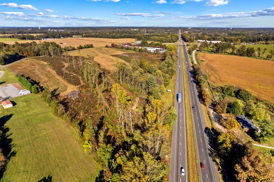 31 Ac Watermelon Rd, Statesville, NC for sale - Building Photo - Image 3 of 9
