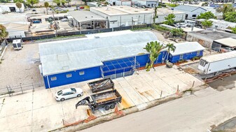 2070 Scott Ave, West Palm Beach FL - Warehouse