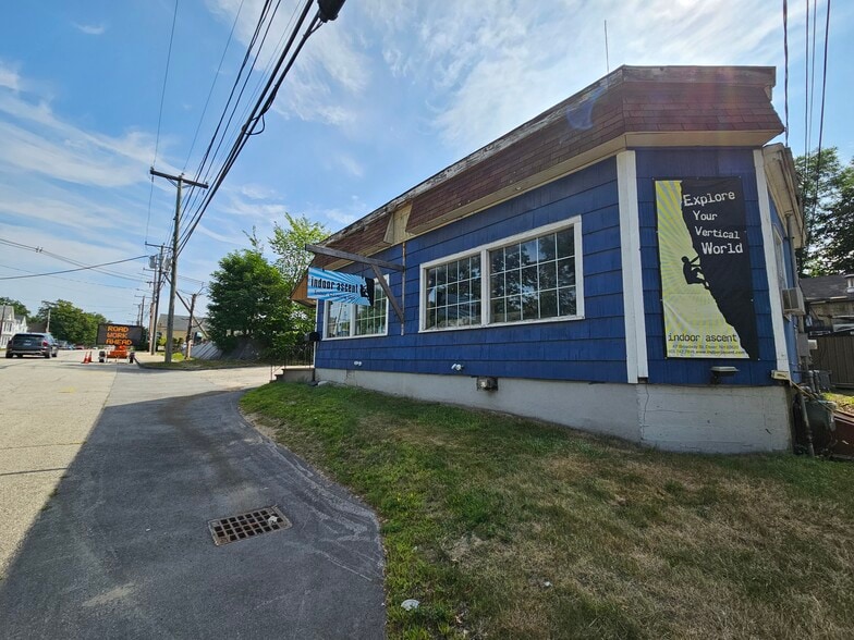 47 Broadway, Dover, NH for sale - Building Photo - Image 2 of 9