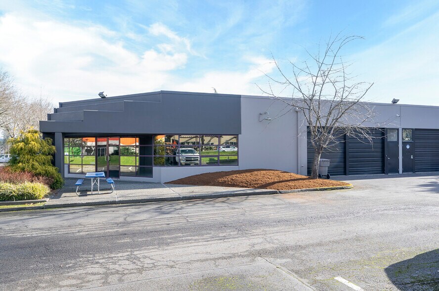 12314-12324 134th Ct NE, Redmond, WA for lease - Building Photo - Image 2 of 16