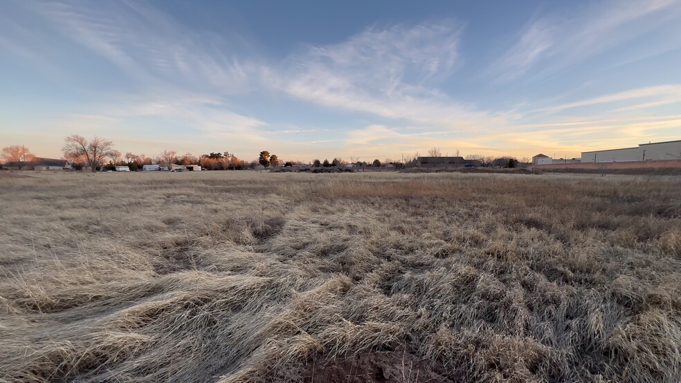 880 E Road 2 North, Chino Valley, AZ for sale - Primary Photo - Image 2 of 10