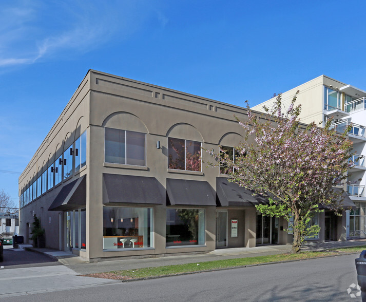 1669 W 3rd Ave, Vancouver, BC for lease - Building Photo - Image 2 of 9