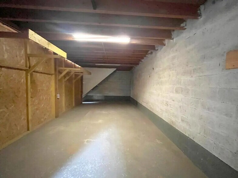 Flex in Sartrouville for lease - Building Photo - Image 3 of 14