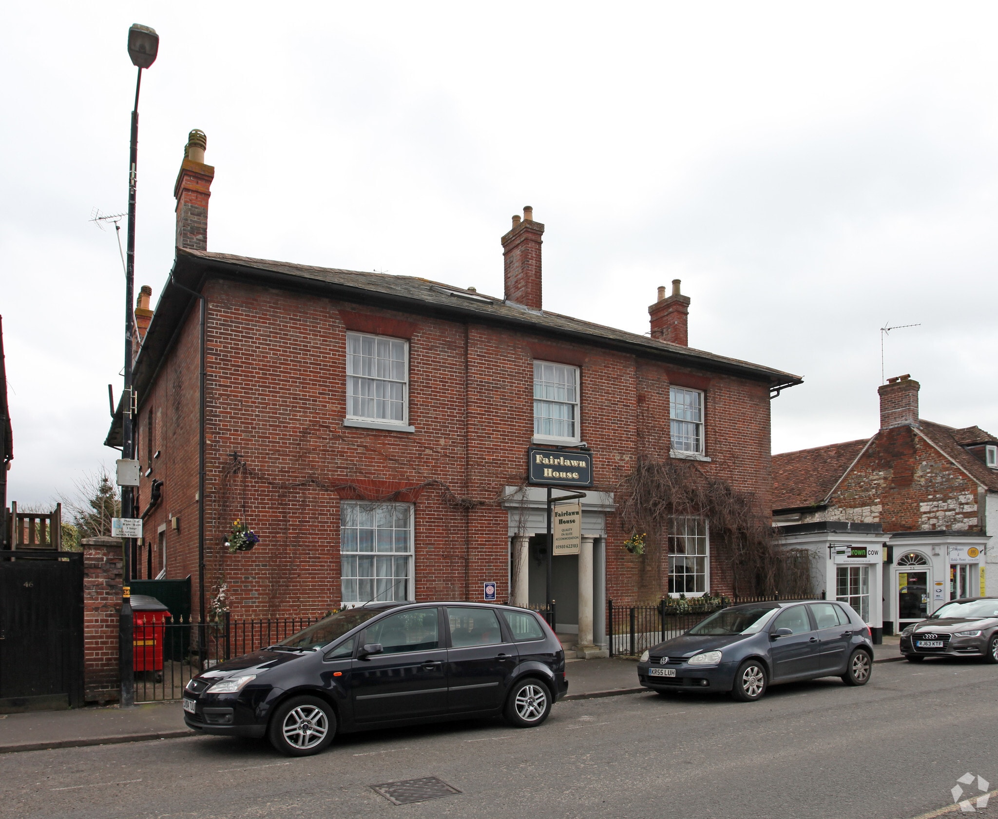 42 High St, Amesbury for sale Primary Photo- Image 1 of 1