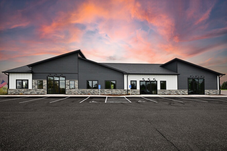 11004 57th St NE, Albertville, MN for lease - Building Photo - Image 1 of 5