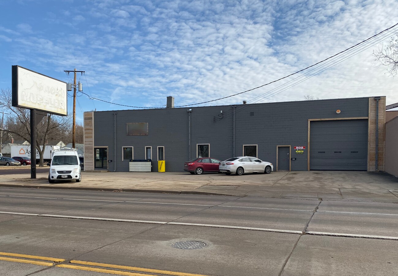 500 S Cliff Ave, Sioux Falls, SD 57103