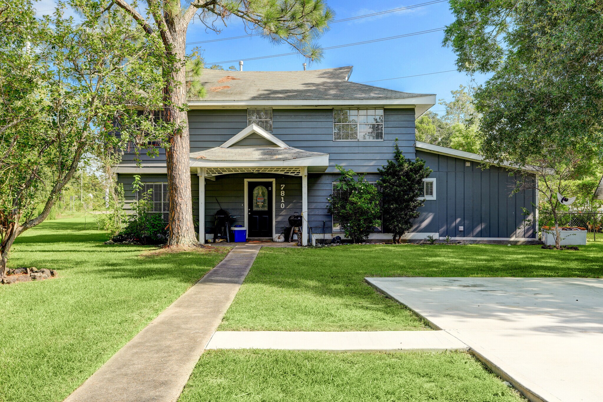 7810 Oakridge Dr, Hitchcock, TX 77563 Multifamily for Sale